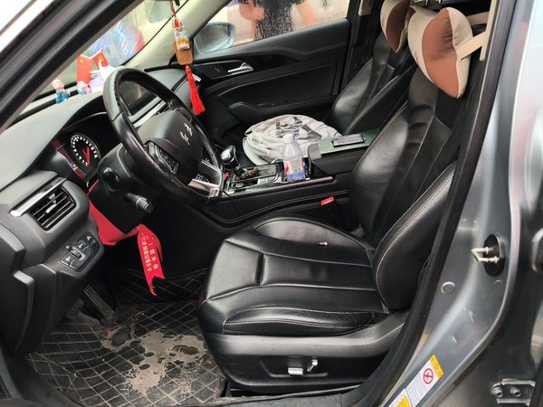 Hongqi H5 2018, 113200 км, за 5495 USD - фото 16