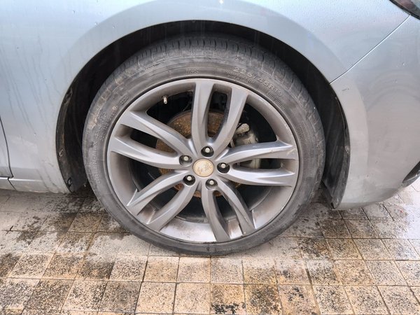 Hongqi H5 2018, 113200 км, за 5495 USD - фото 8