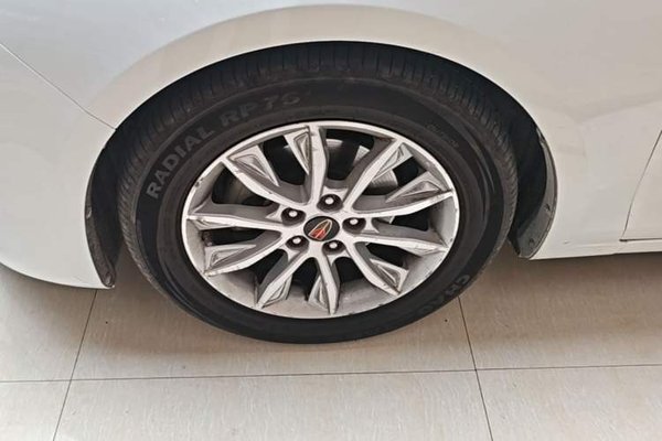 Hongqi H5 2019, 64700 км, за 7438 USD - фото 15
