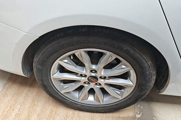 Hongqi H5 2019, 64700 км, за 7438 USD - фото 16
