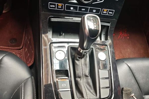 Hongqi H5 2019, 64700 км, за 7438 USD - фото 22