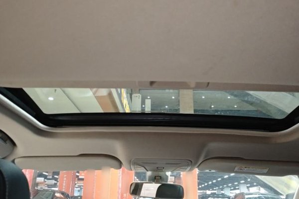 Hongqi H5 2019, 64700 км, за 7438 USD - фото 26