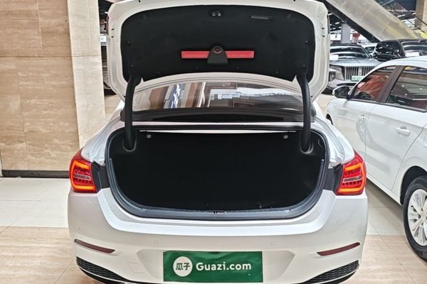 Hongqi H5 2019, 64700 км, за 7438 USD - фото 27