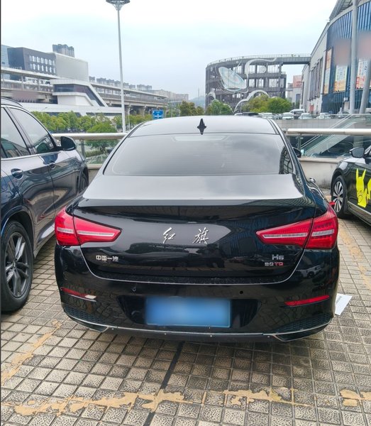 Hongqi H5 2020, 167000 км, за 7854 USD - фото 6
