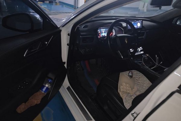 Hongqi H5 2020, 43200 км, за 9055 USD - фото 13