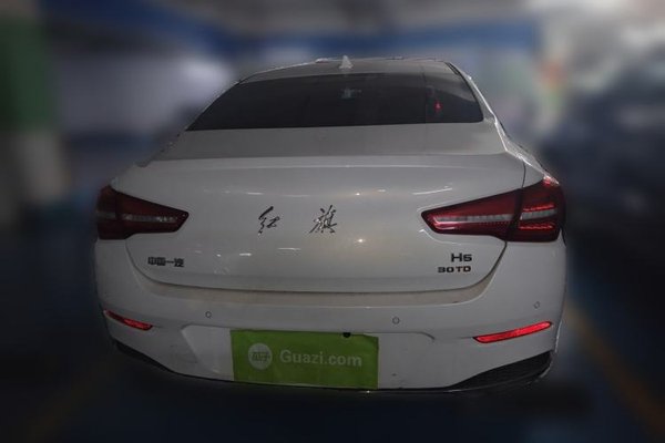 Hongqi H5 2020, 43200 км, за 9055 USD