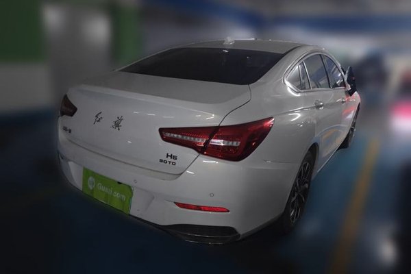 Hongqi H5 2020, 43200 км, за 9055 USD