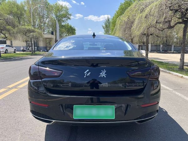 Hongqi H5 2022, 27400 км, за 11666 USD