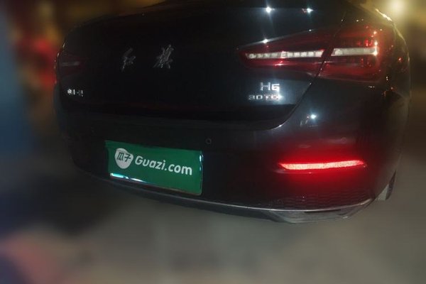 Hongqi H5 2022, 49100 км, за 9467 USD