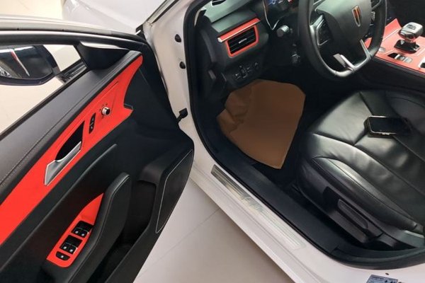 Hongqi H5 2022, 30200 км, за 11047 USD - фото 18