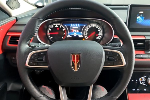 Hongqi H5 2022, 30200 км, за 11047 USD - фото 13