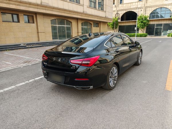 Hongqi H5 2022, 18500 км, за 12262 USD