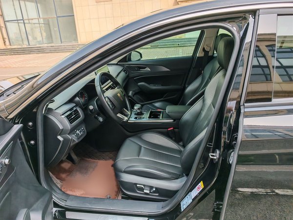 Hongqi H5 2022, 18500 км, за 12262 USD - фото 9