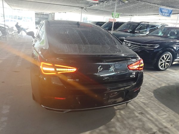 Hongqi H5 2022, 30099 км, за 12003 USD