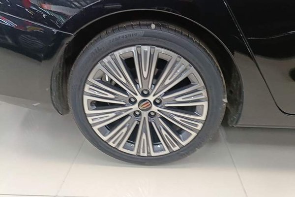 Hongqi H5 2022, 64700 км, за 10759 USD - фото 11