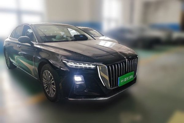 Hongqi H5 2023, 44100 км, за 14565 USD