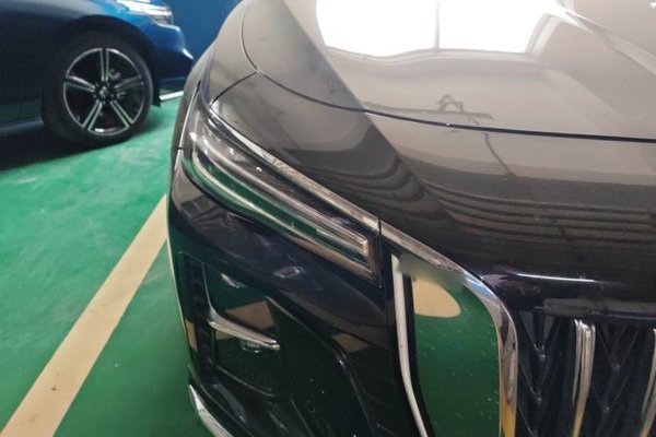 Hongqi H5 2023, 44100 км, за 14565 USD - фото 7