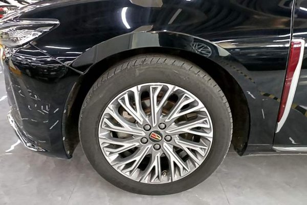 Hongqi H5 2023, 39500 км, за 16507 USD - фото 11