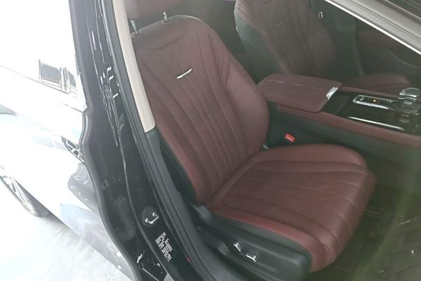 Hongqi H5 2023, 39500 км, за 16507 USD - фото 19