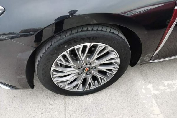 Hongqi H5 2023, 45700 км, за 15825 USD - фото 15