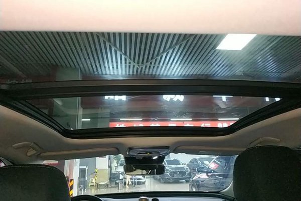 Hongqi H5 2023, 70300 км, за 14013 USD - фото 26