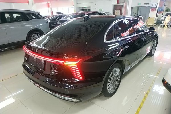 Hongqi H5 2023, 70300 км, за 14013 USD - фото 7