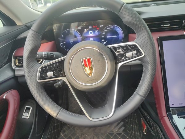 Hongqi H5 2023, 9500 км, за 15396 USD - фото 11