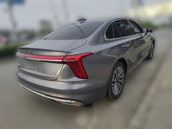 Hongqi H5 2023, 9500 км, за 15396 USD - фото 6