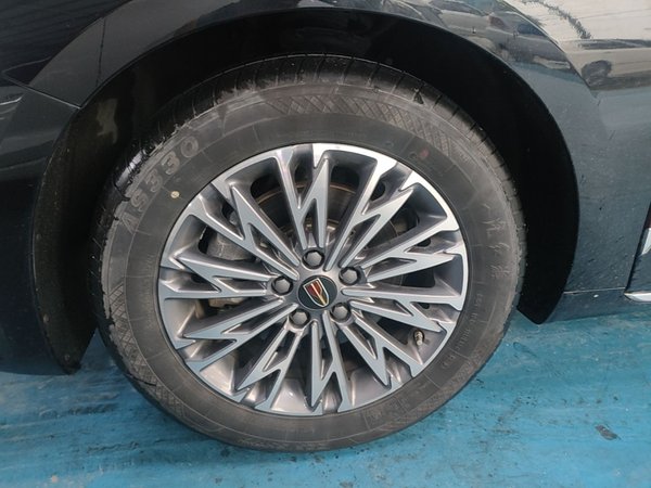 Hongqi H5 2024, 35400 км, за 14809 USD - фото 8