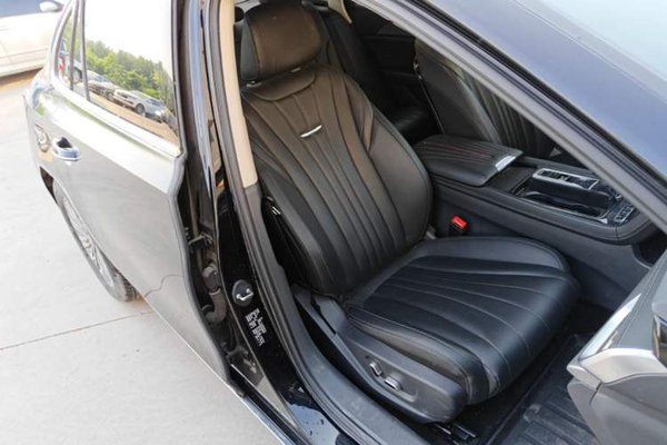 Hongqi H5 2024, 53200 км, за 14639 USD - фото 23