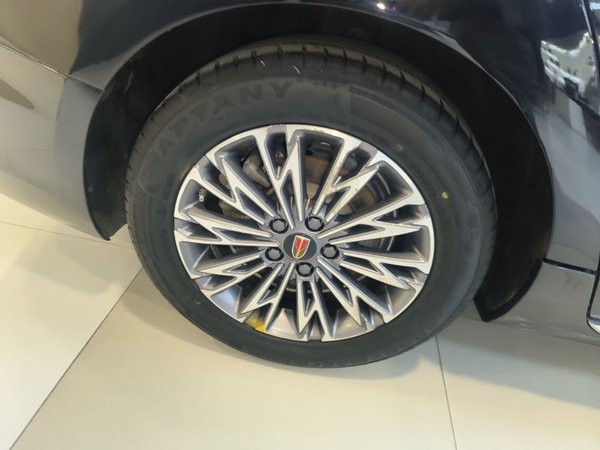 Hongqi H5 2024, 77200 км, за 13597 USD - фото 10