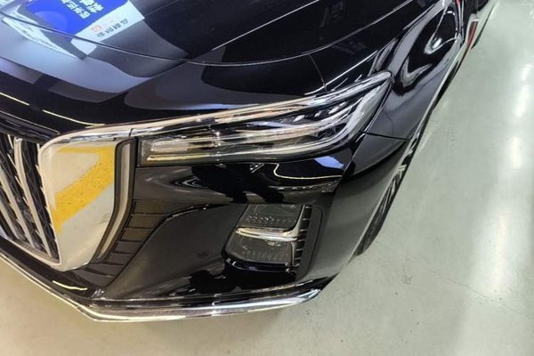 Hongqi H5 2024, 31500 км, за 15334 USD - фото 9