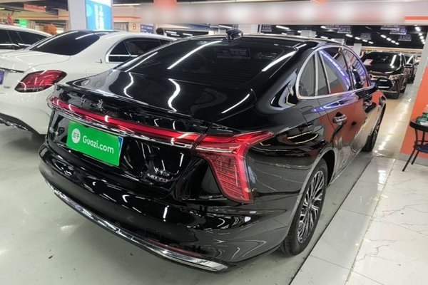 Hongqi H5 2024, 31500 км, за 15334 USD - фото 6