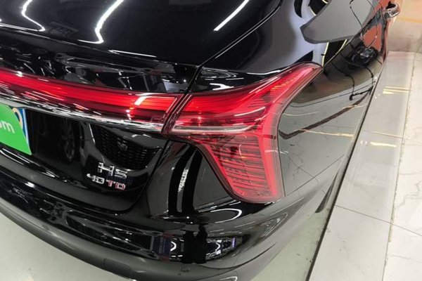 Hongqi H5 2024, 31500 км, за 15334 USD - фото 7