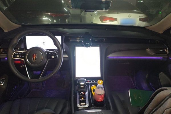 Hongqi H5 2024, 10600 км, за 16654 USD - фото 14
