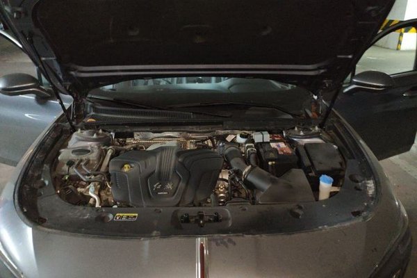 Hongqi H5 2024, 10600 км, за 16654 USD - фото 8