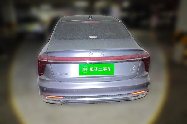 Hongqi H5 2024, 10600 км, за 16654 USD - фото 11