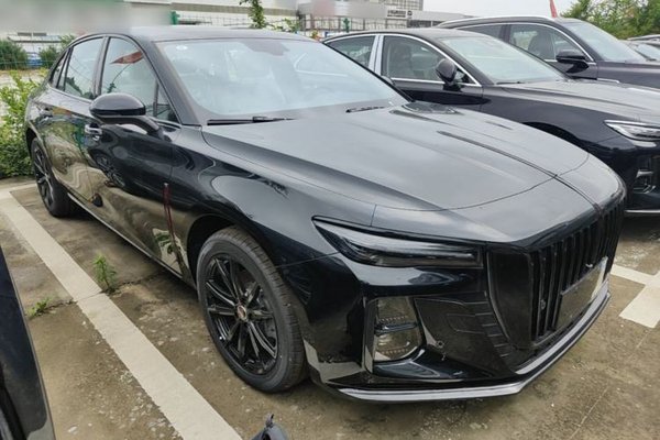 Hongqi H5 2025, 100 км, за 17639 USD