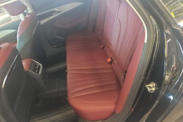 Hongqi H5 2025, 18200 км, за 16257 USD - фото 20