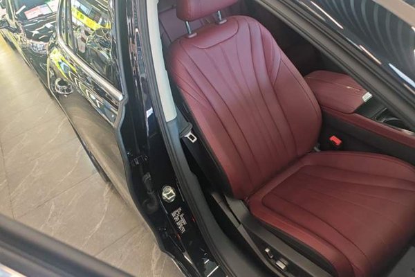 Hongqi H5 2025, 18200 км, за 16257 USD - фото 23