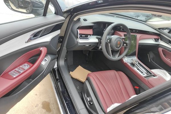 Hongqi H5 2025, 100 км, за 19279 USD - фото 16