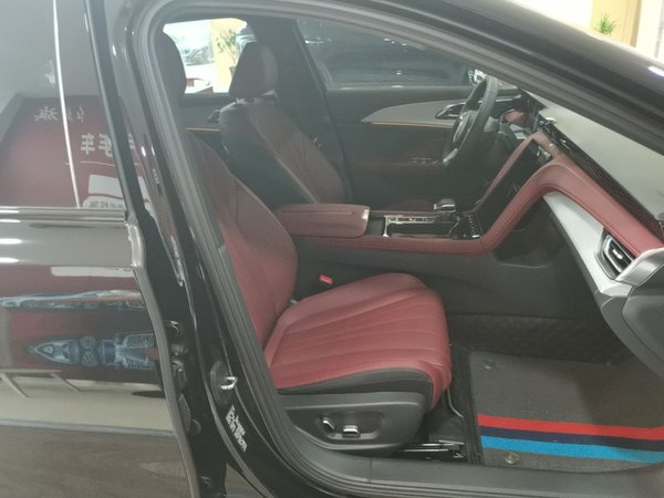 Hongqi H5 2025, 21500 км, за 17291 USD - фото 23