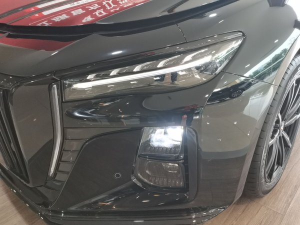 Hongqi H5 2025, 21500 км, за 17291 USD - фото 9
