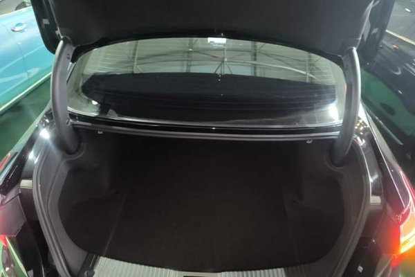 Hongqi H5 2025, 29700 км, за 17839 USD - фото 27