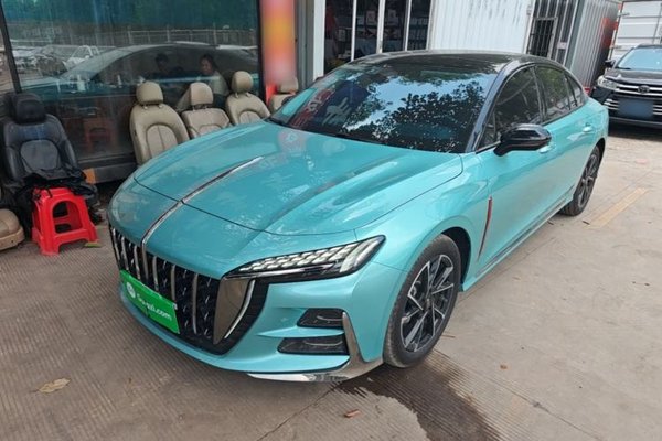 Hongqi H6 · 2024 год