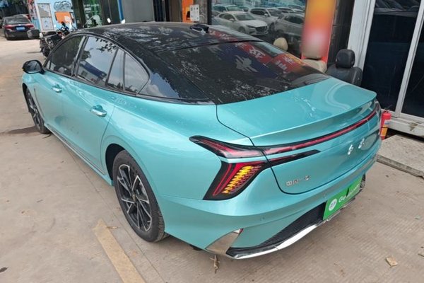 Hongqi H6 2024, 17500 км, за 18029 USD