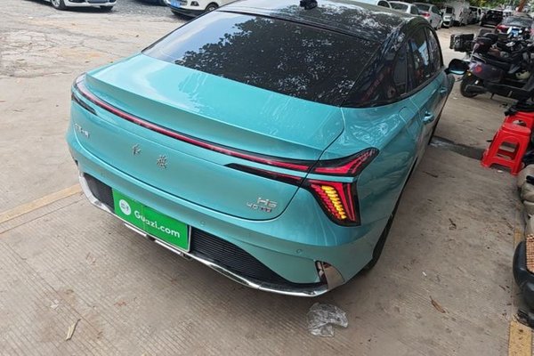 Hongqi H6 2024, 17500 км, за 18029 USD - фото 6