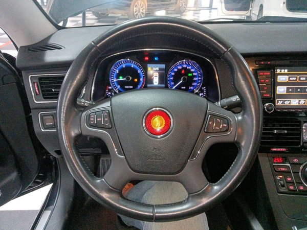 Hongqi H7 2015, 121800 км, за 6946 USD - фото 12