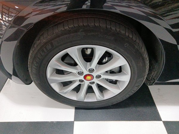 Hongqi H7 2015, 121800 км, за 6946 USD - фото 9