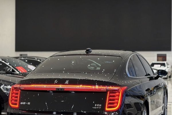 Hongqi H9 2020, 11800 км, за 27014 USD